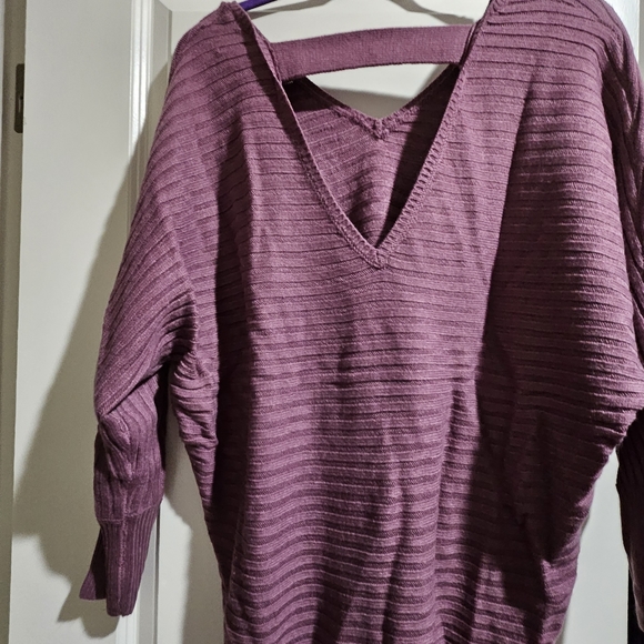NYC- Soho Collection,.Med, Purple/Lavender - Picture 2 of 2